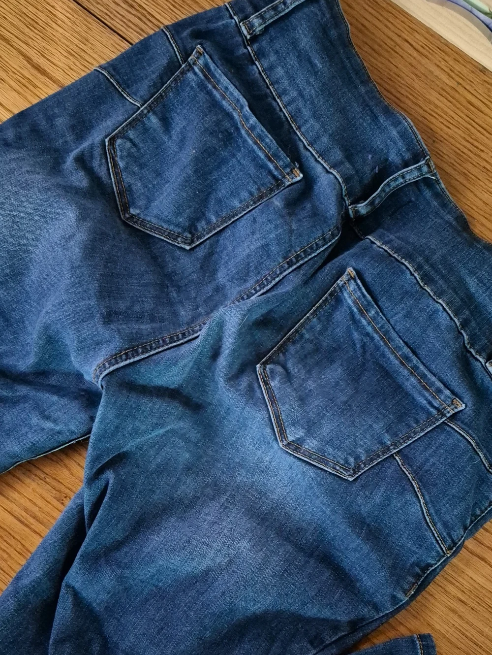 Mid-Rise Dark Blue Skinny Jeans with Button-Fly